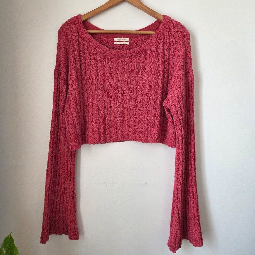 EUC URBAN OUTFITTERS LOOSE FITTING CROPPED SWEATER SIZE LARGE